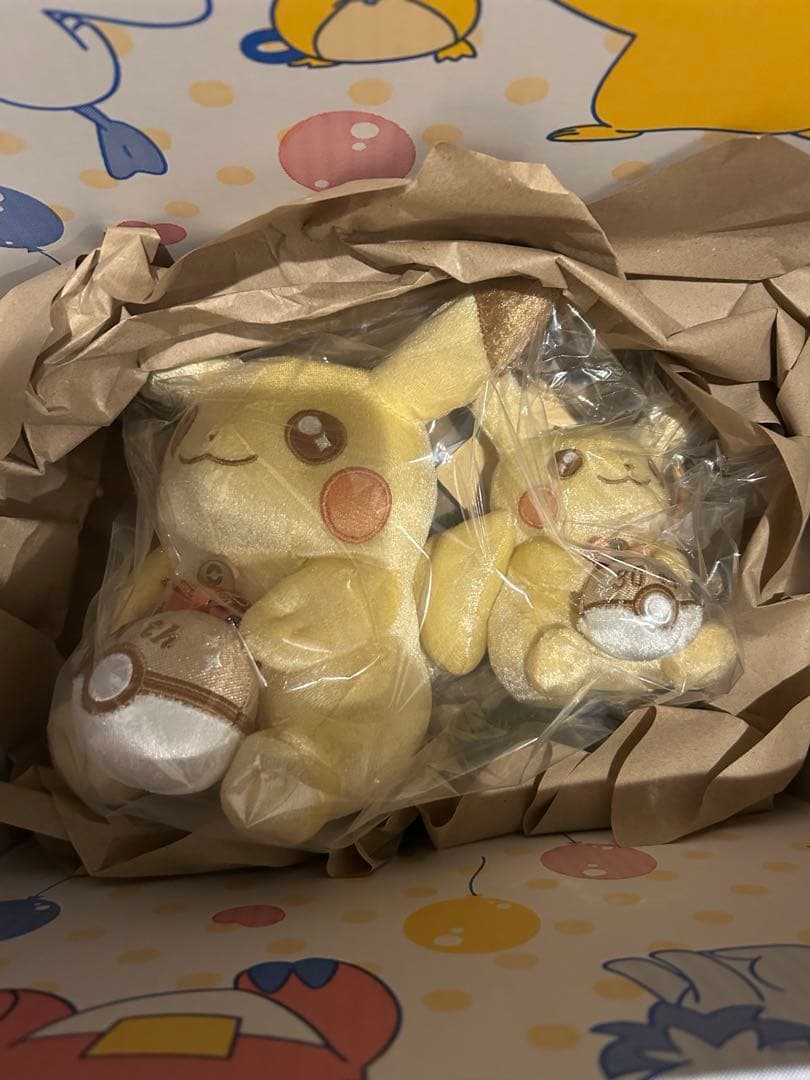 ポケモン 【30周年記念 】ピカピカ！ピカチュウ ぬいぐるみ 2点セット