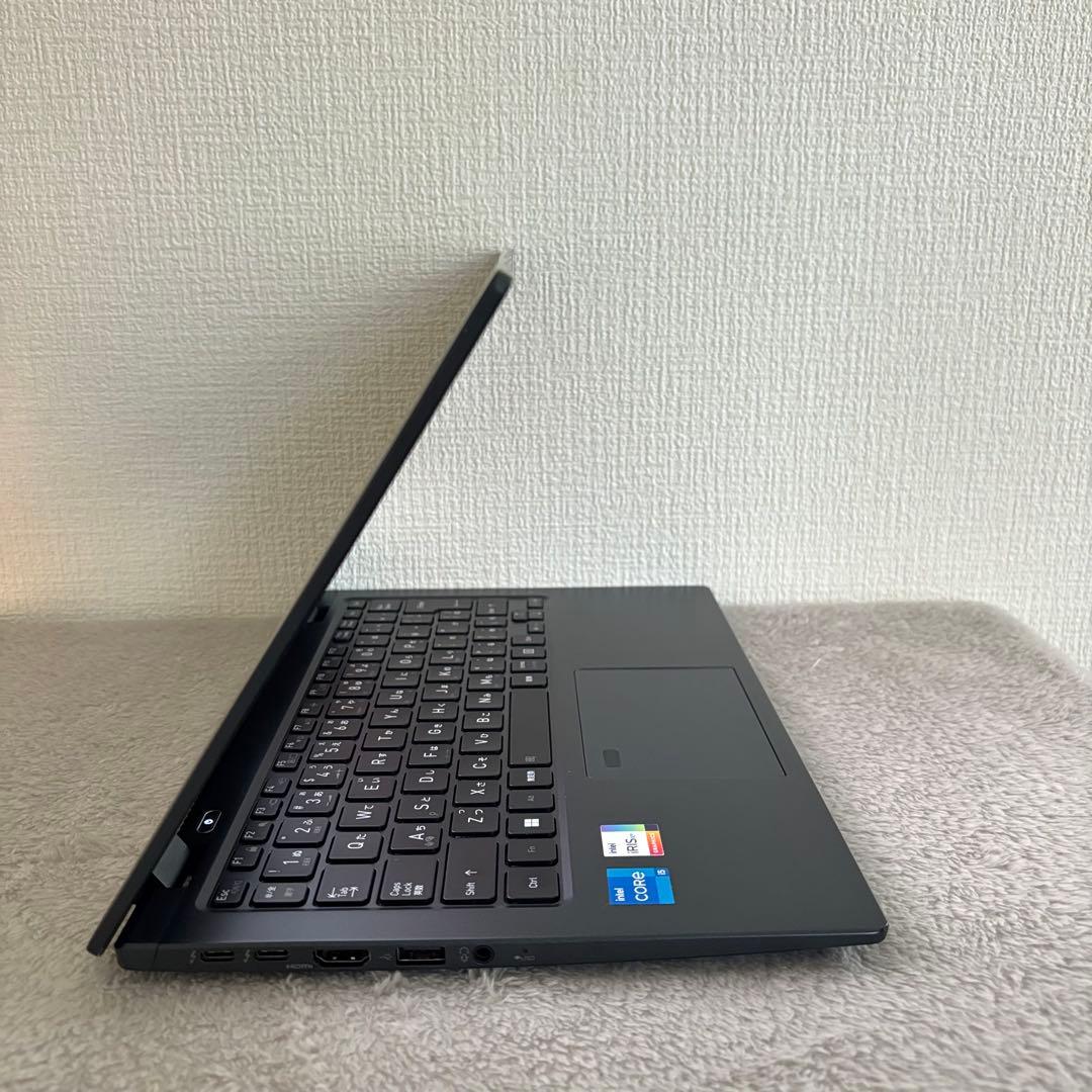 美品DYNABOOK G83 HS 第11世代 i5超軽型ノートPC 16GB