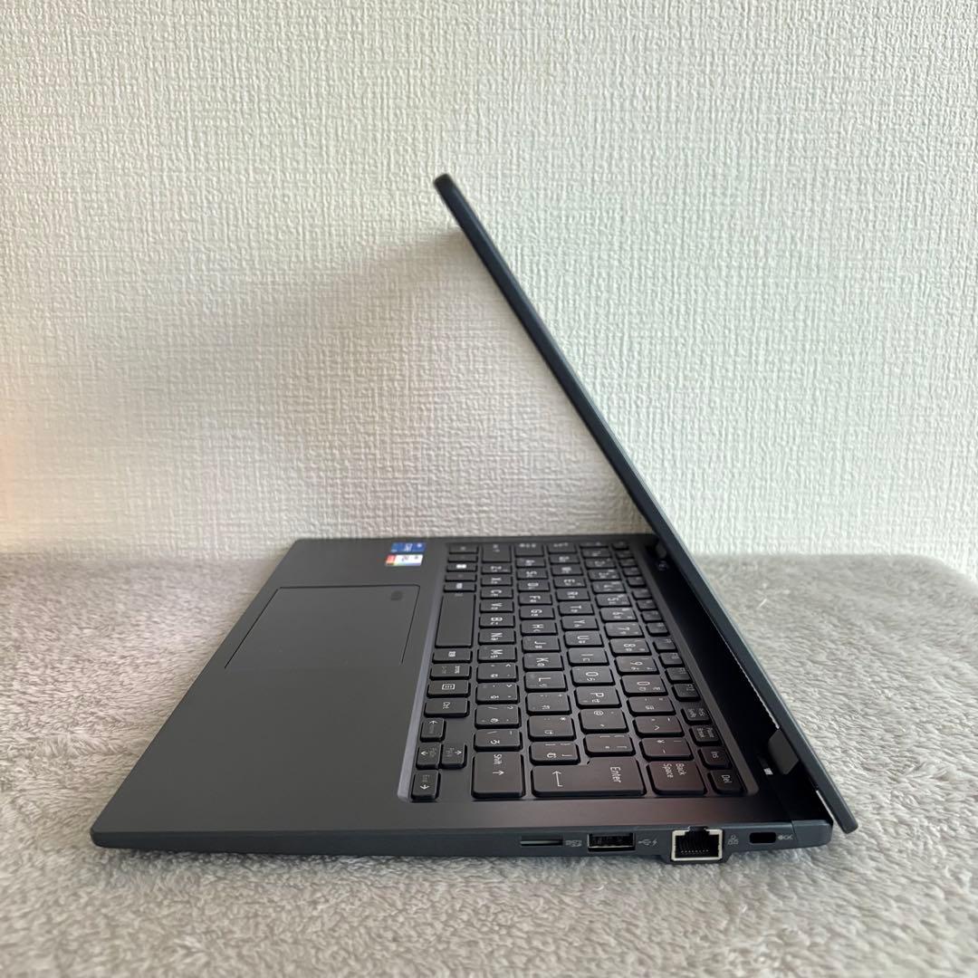 美品DYNABOOK G83 HS 第11世代 i5超軽型ノートPC 16GB
