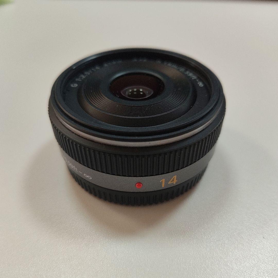 Panasonic LUMIX 14mm f2.5 単焦点　マイクロフォーサーズ
