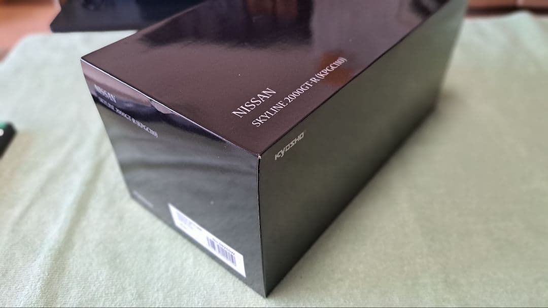 1/18 Nissan Skylineケンメリ 2000 GT-R KYOSHO