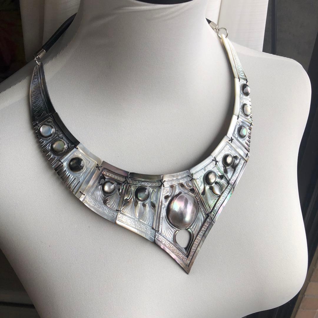 タヒチ産　黒蝶彫刻　マペパール　ネックレス