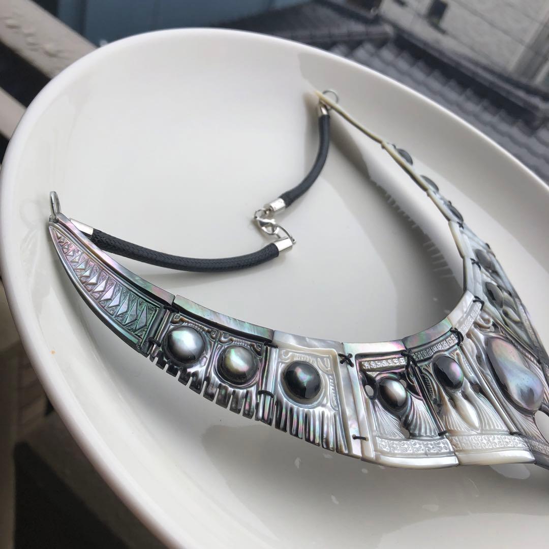 タヒチ産　黒蝶彫刻　マペパール　ネックレス