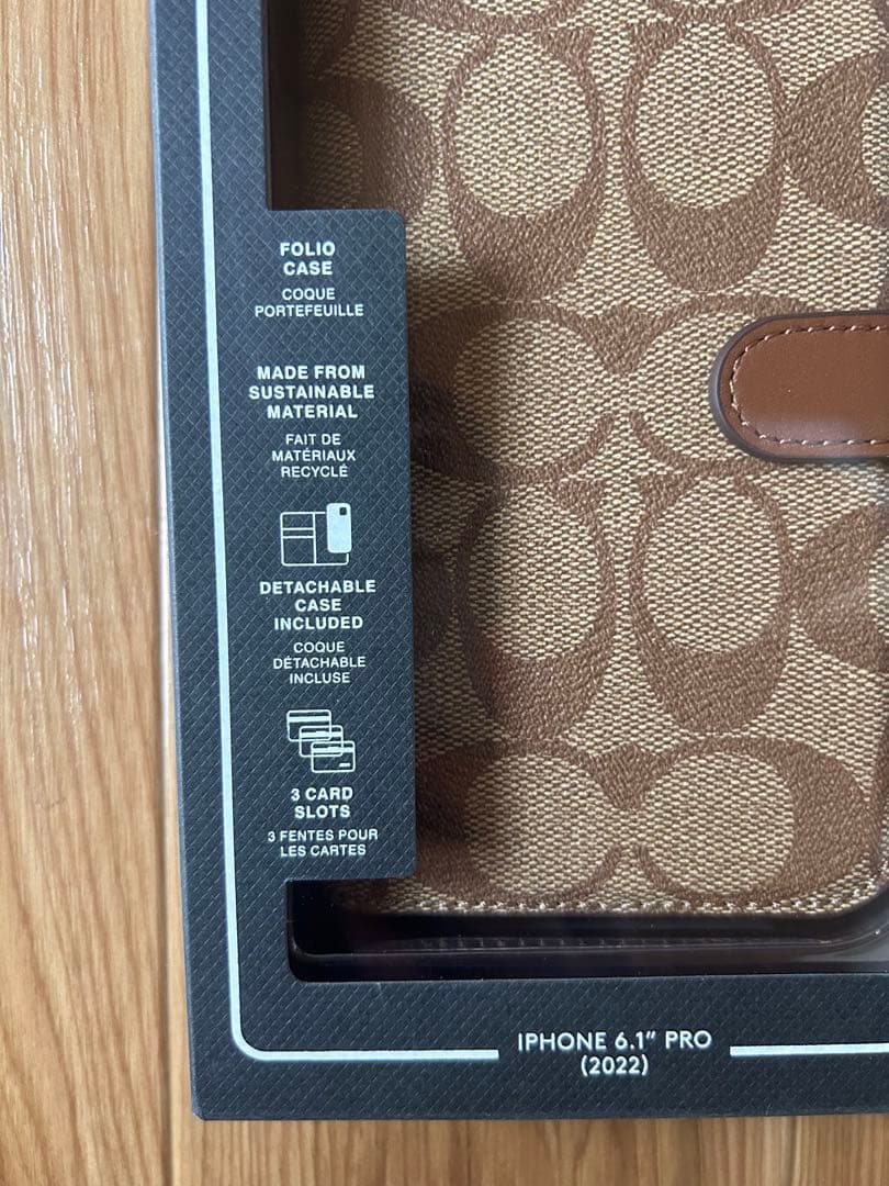 【新品未開封】COACH☆iPhone14PROフォリオ・シグネチャーキャンバス