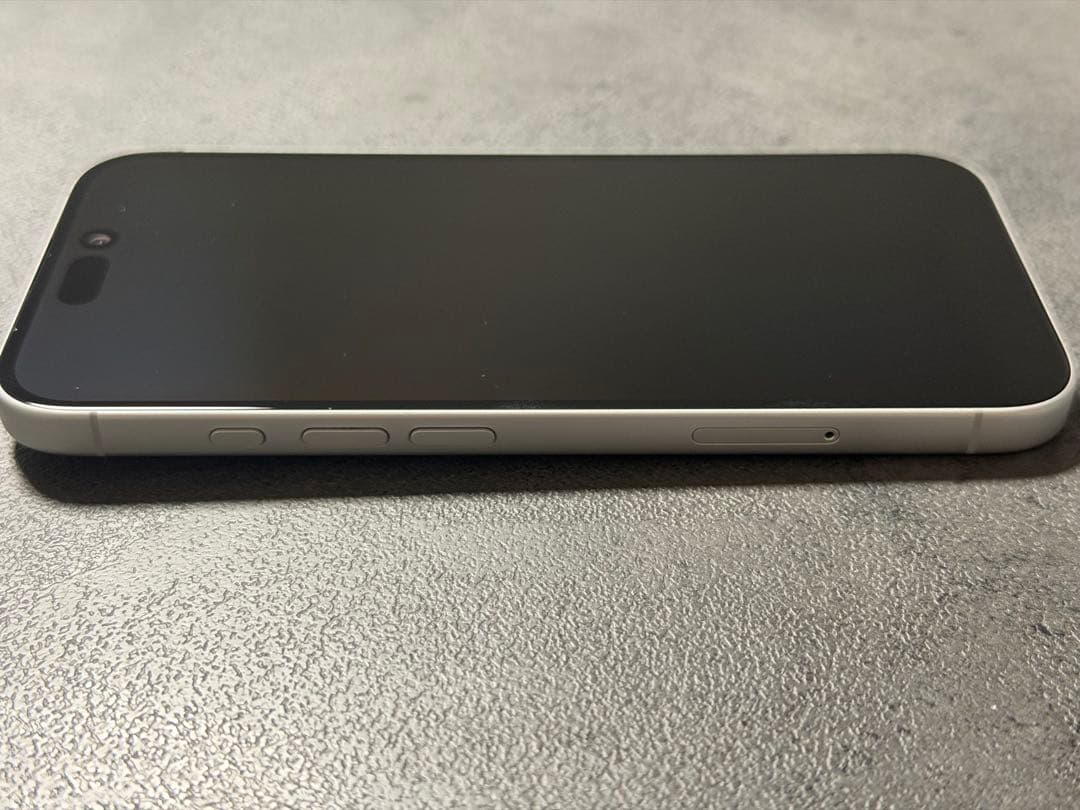 iPhone16 256G SIMフリー 【美品】 元箱・充電コード付