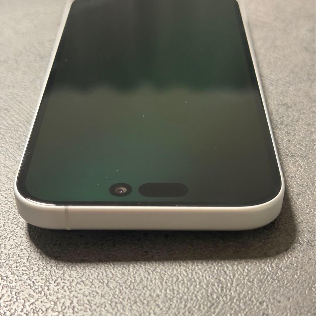 iPhone16 256G SIMフリー 【美品】 元箱・充電コード付