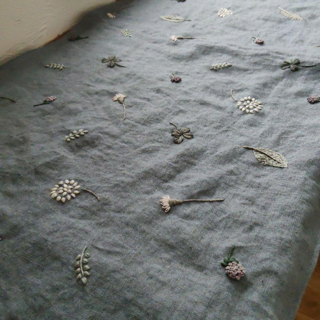 【アンちゃん様オーダー専用ページ】リネン刺繍　クッションカバー