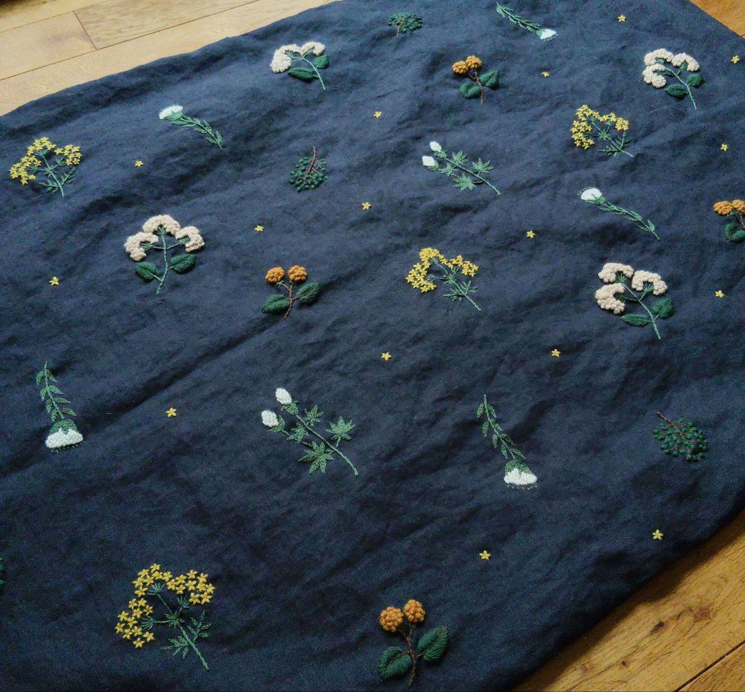 【アンちゃん様オーダー専用ページ】リネン刺繍　クッションカバー