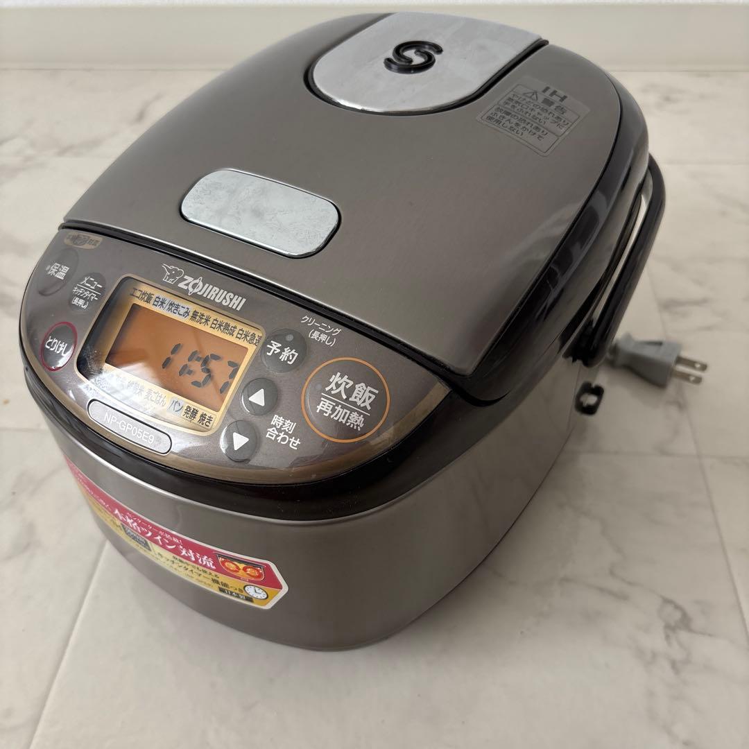 象印 NP-GP05E9 炊飯器 3合 2022年製