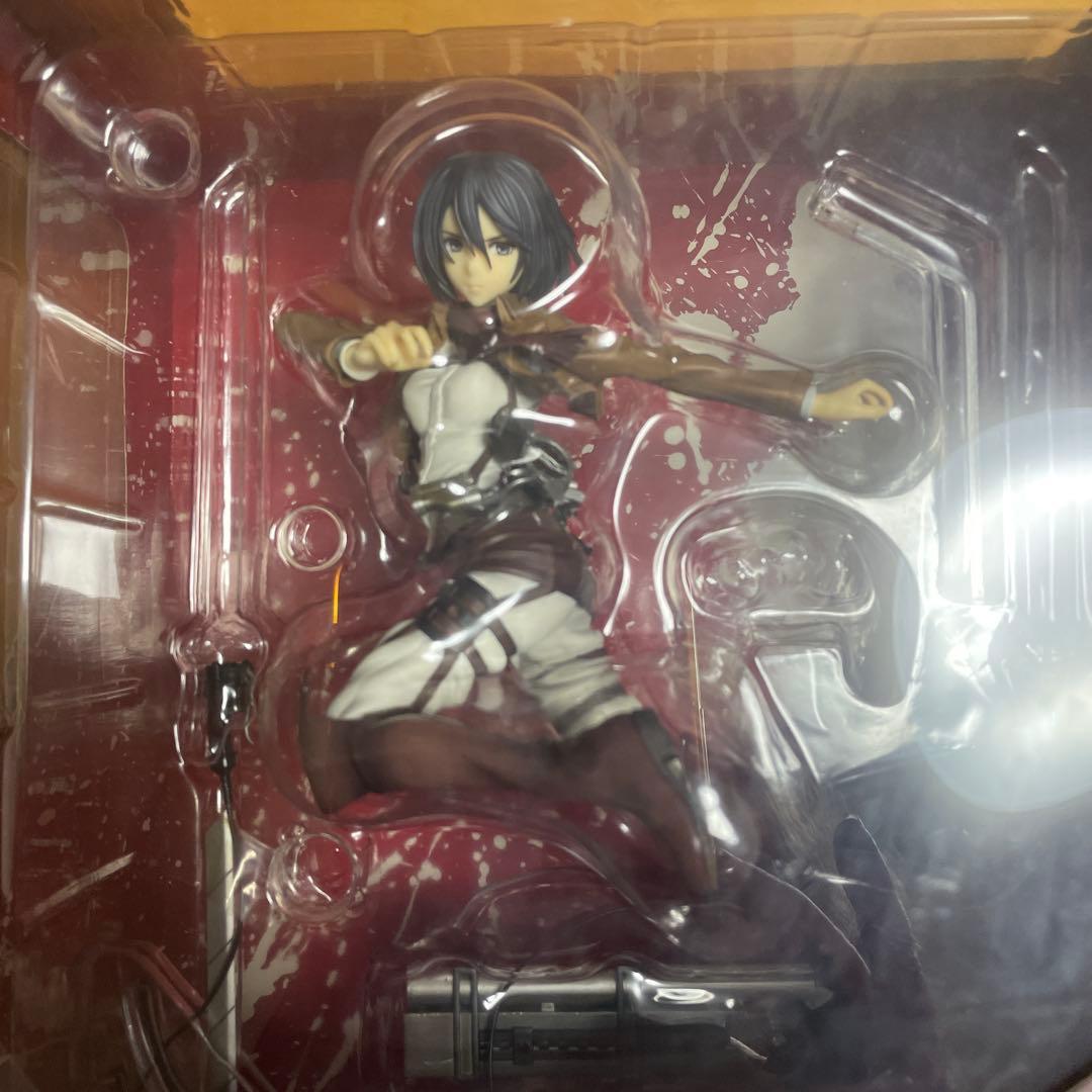 進撃の巨人ミカサ・アッカーマン フィギュア　訳あり