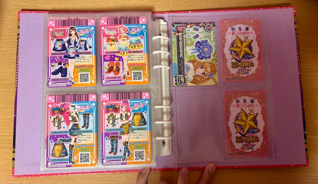 アイカツ カード付き LOVE MOONRISE カードホルダー バインダー