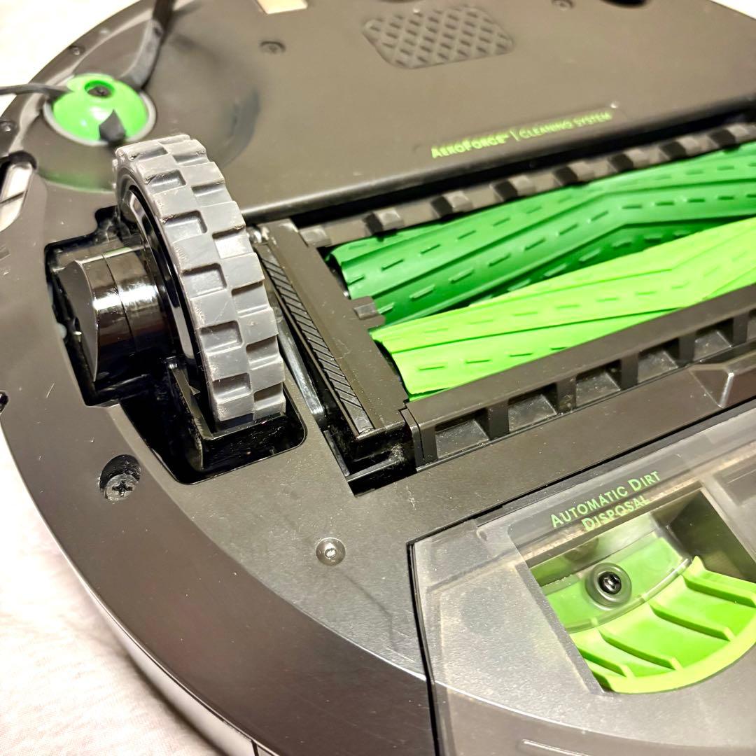 iRobot Roomba i5+（アイロボット ルンバ ） クリーンベース付き