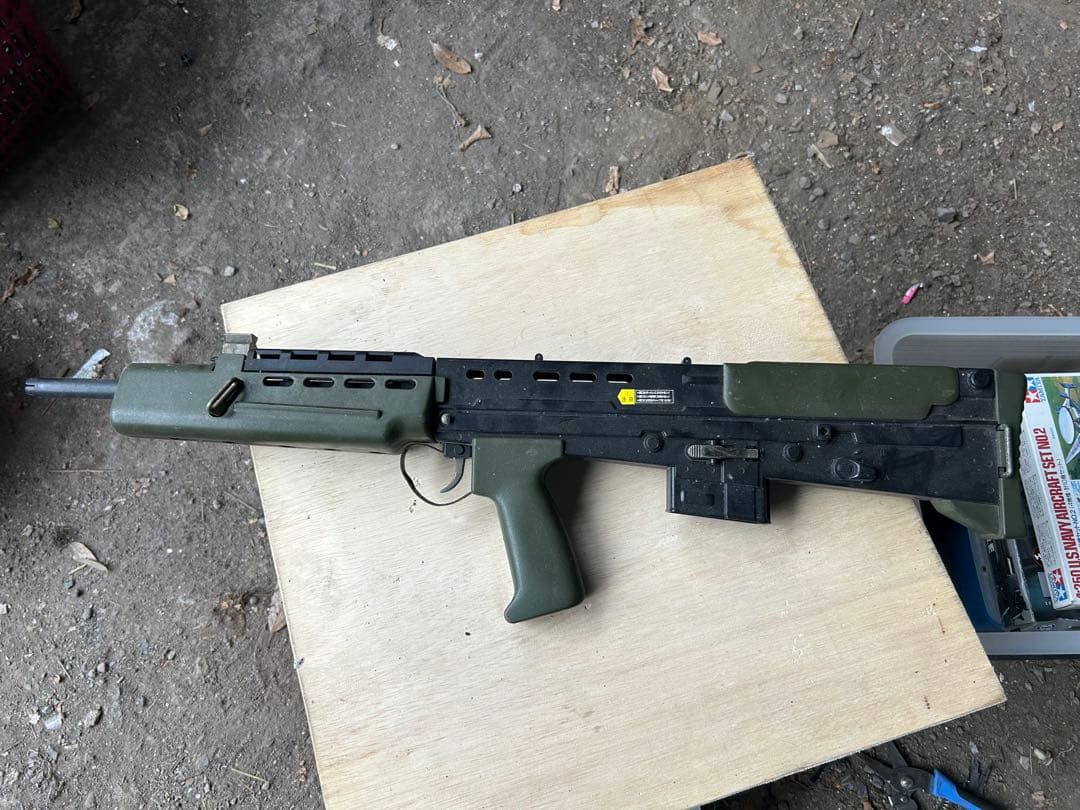 レトロ　ガスガン ？　エアーガン