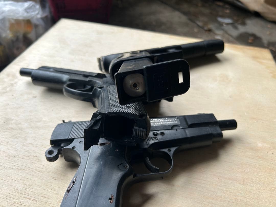 レトロ　ガスガン ？　エアーガン