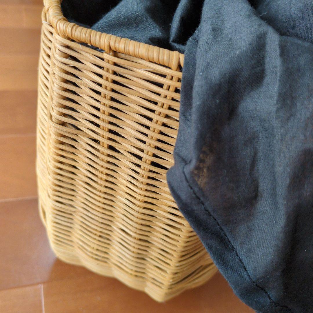 【未使用】北欧、暮らしの道具店 ころんと丸い、レザーハンドルのかごバッグ