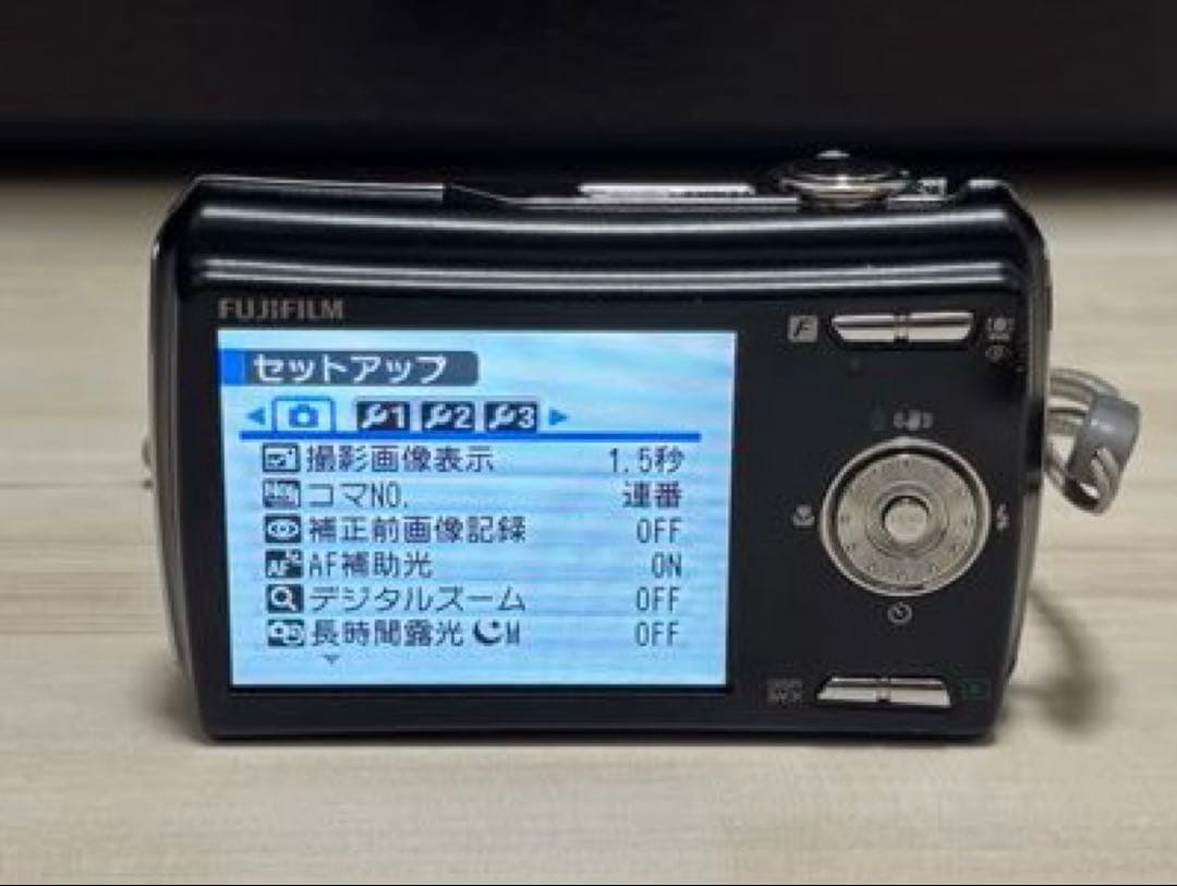 FUJIFILM FINEPIX F100fd ブラック