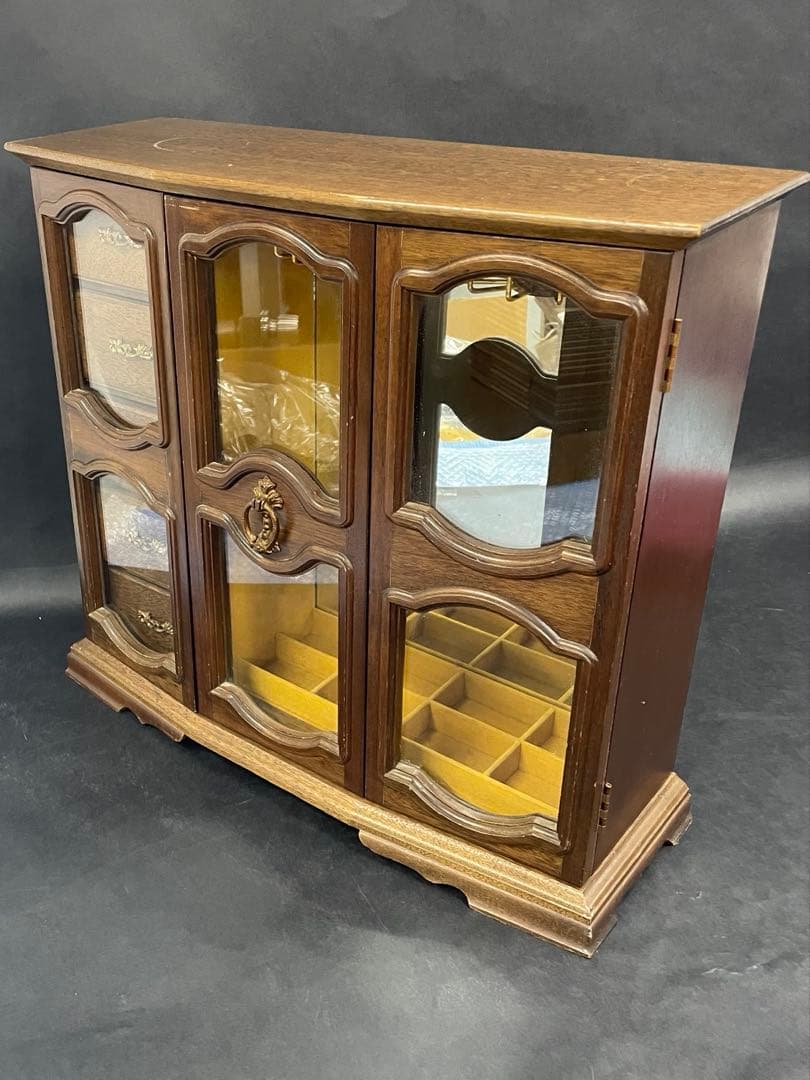 アンティーク調 木製ジュエリーケース ガラス扉 アクセサリー収納キャビネット