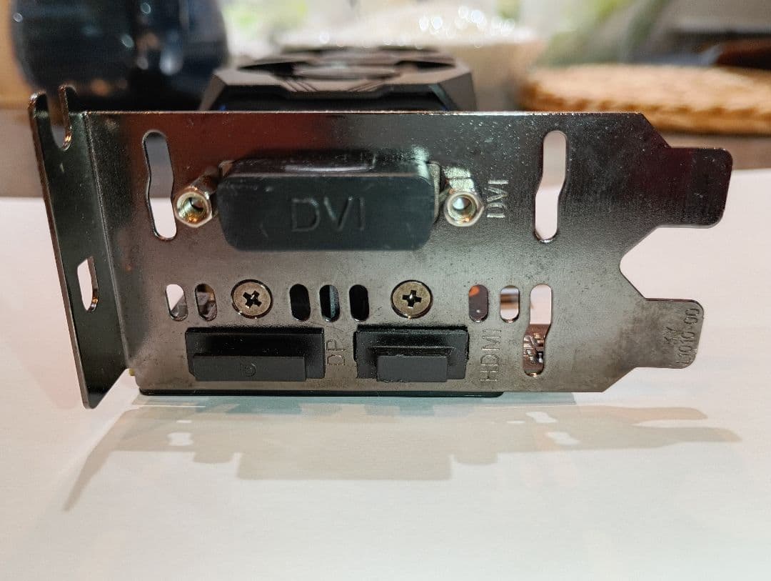 ASUS GTX1650 LP 美品 ロープロファイル 動作良好