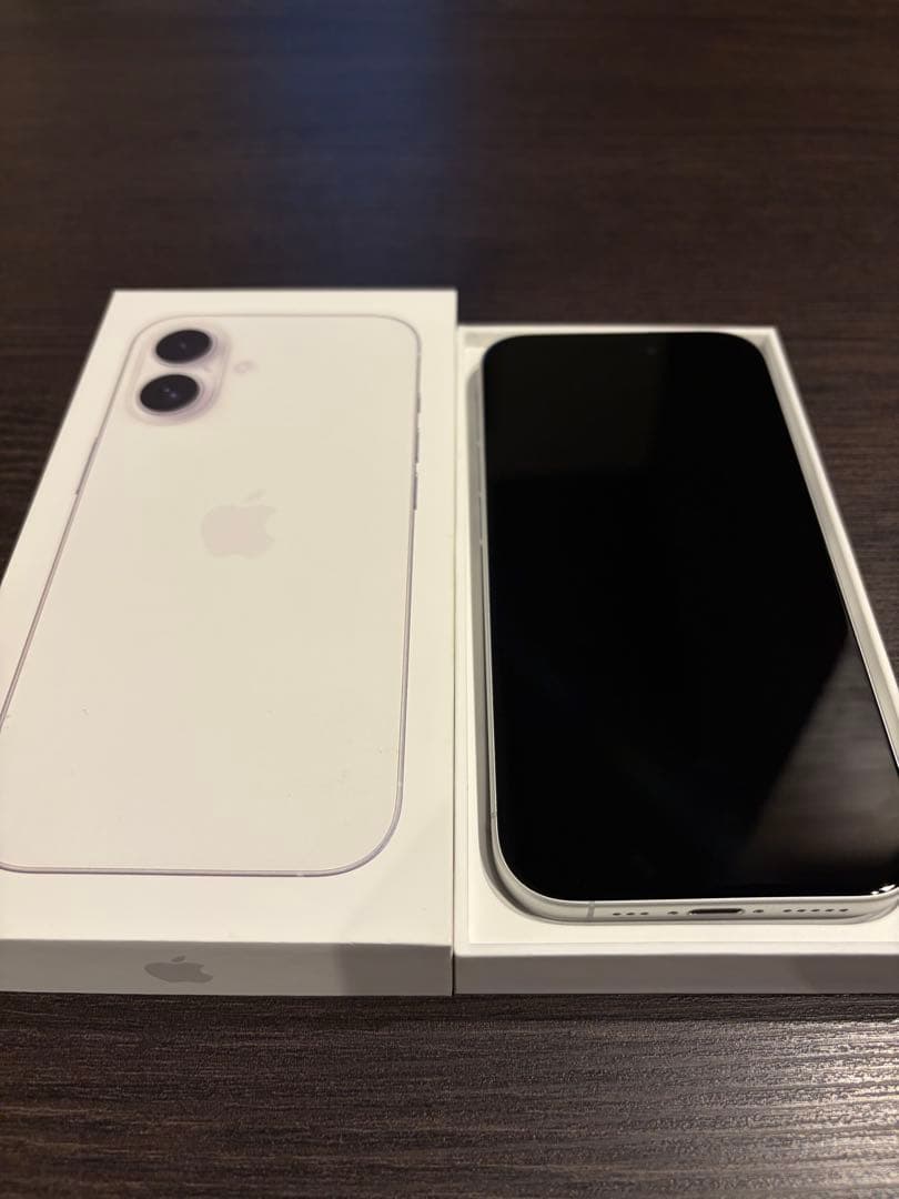 iPhone16 128GB ホワイトsimフリー(Apple Store購入)