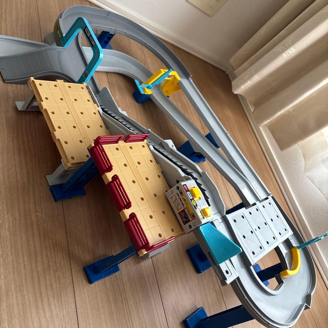 値引き中　トミカ　玩具　まとめ売り