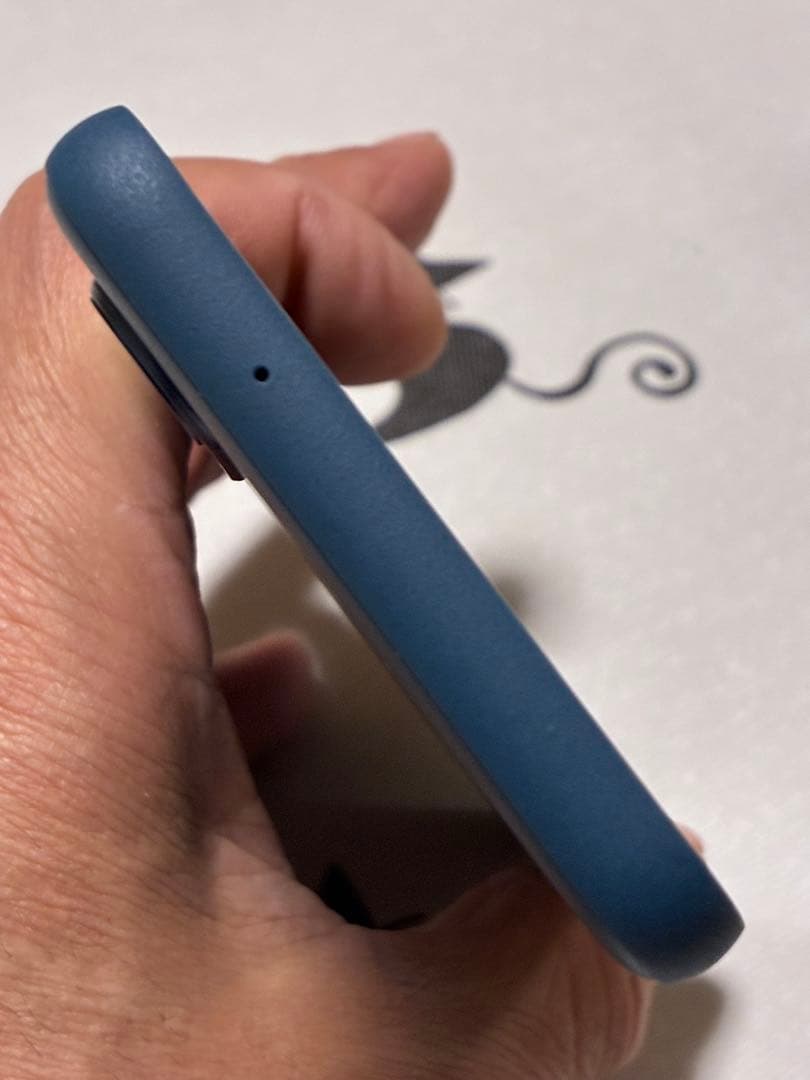 【美品】arrows We2 （SIMフリー）ネイビーグリーン FCG02SGA