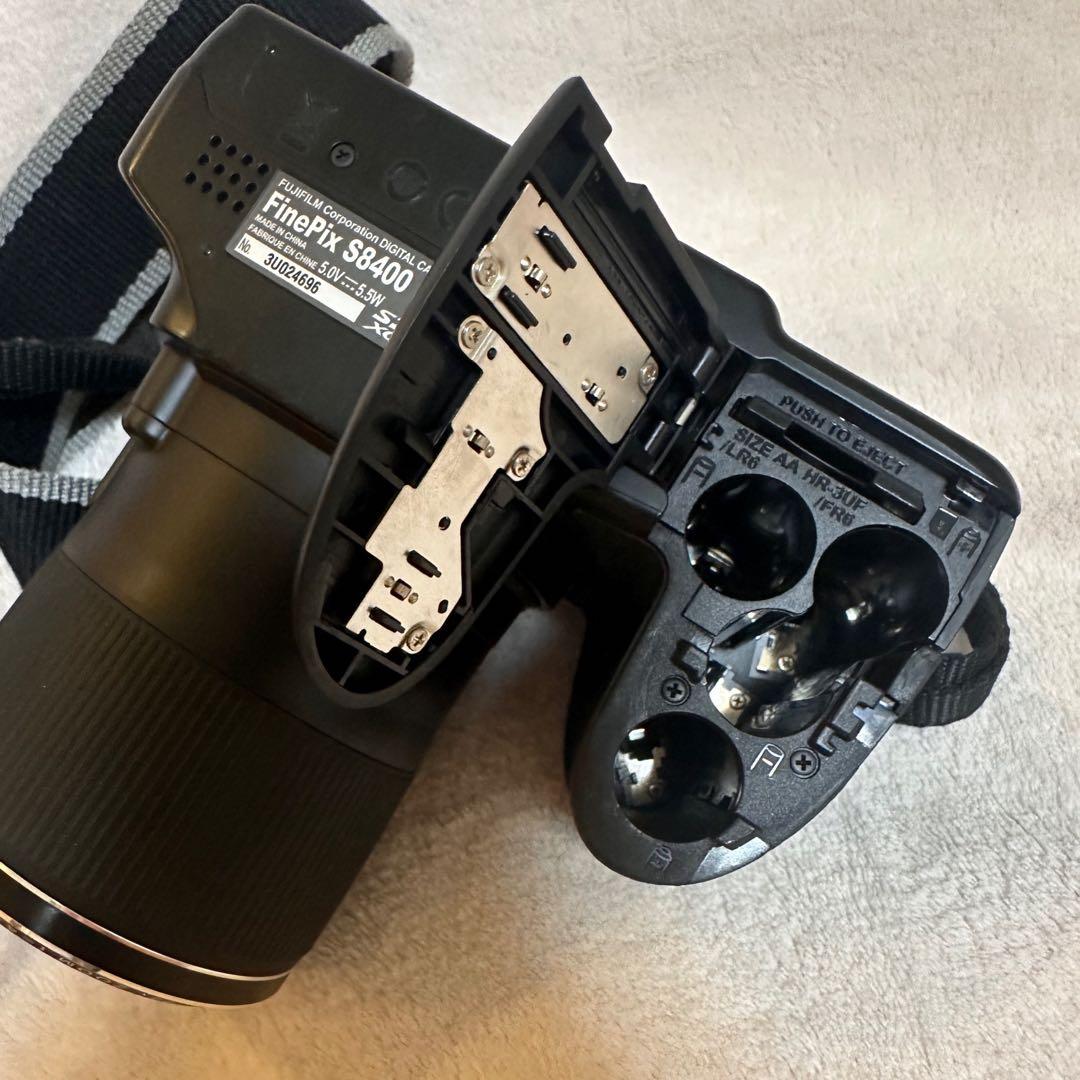 Fujifilm FinePix S8400 デジタルカメラ