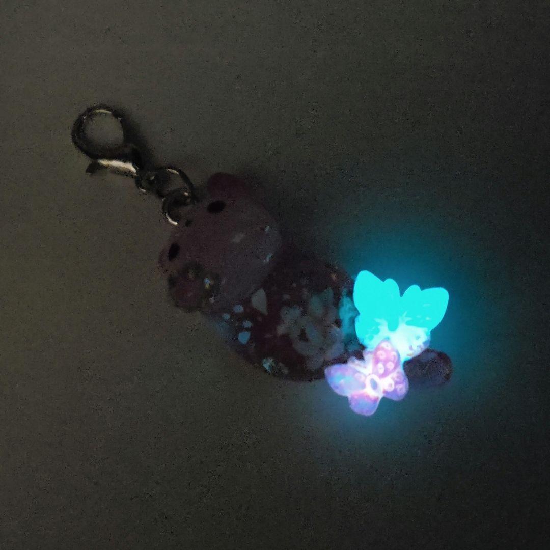 専用商品K-10077 じゃれ猫チャーム(桜 蛍シリーズ)