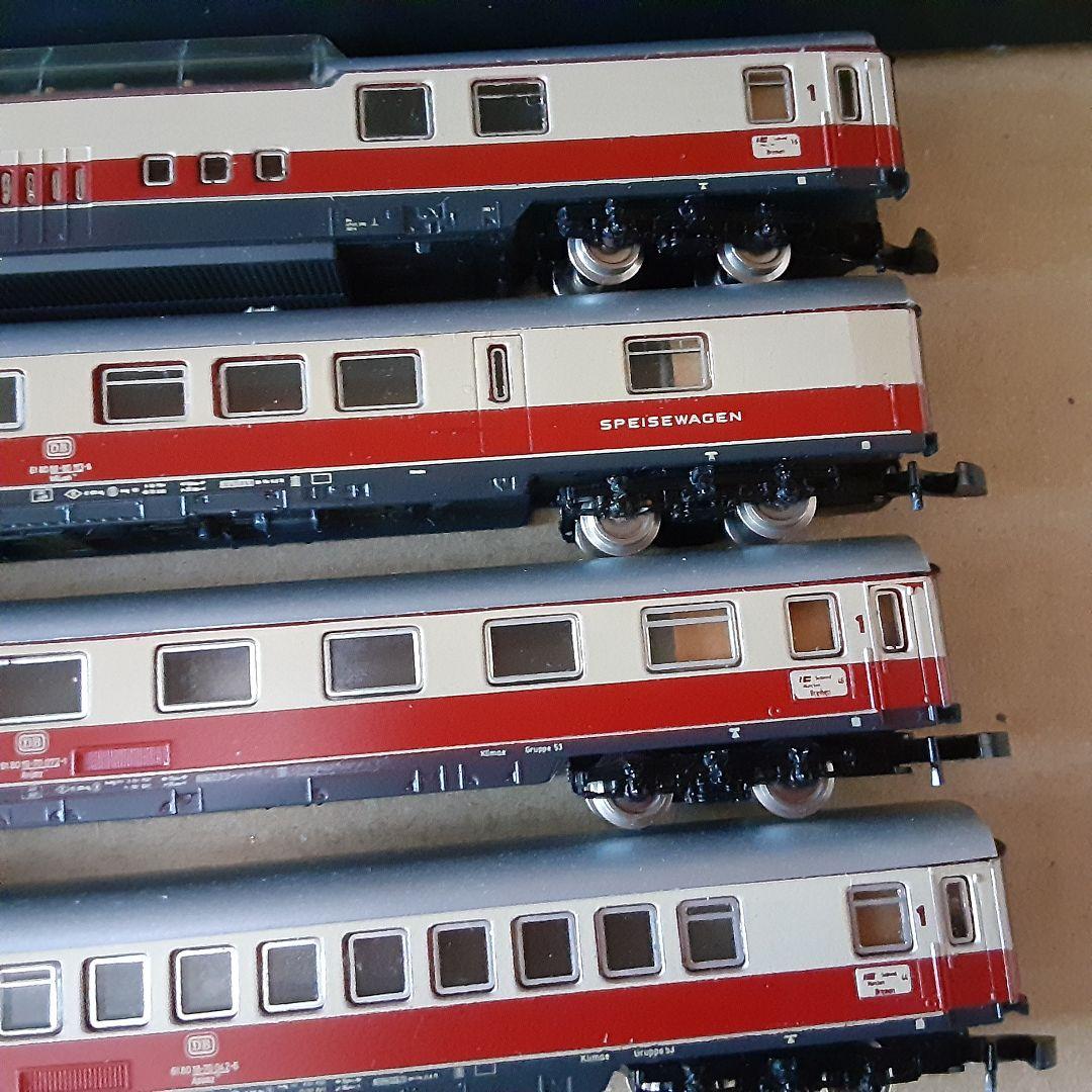Maerklin（メルクリン）Zゲージ　客車4両　　室内灯点灯確認済