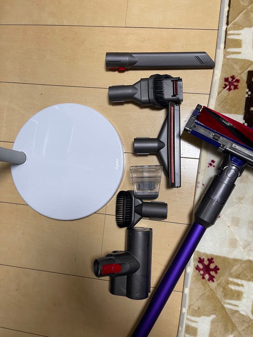 専用品　ダイソン digital slim SV18 スタンド付け