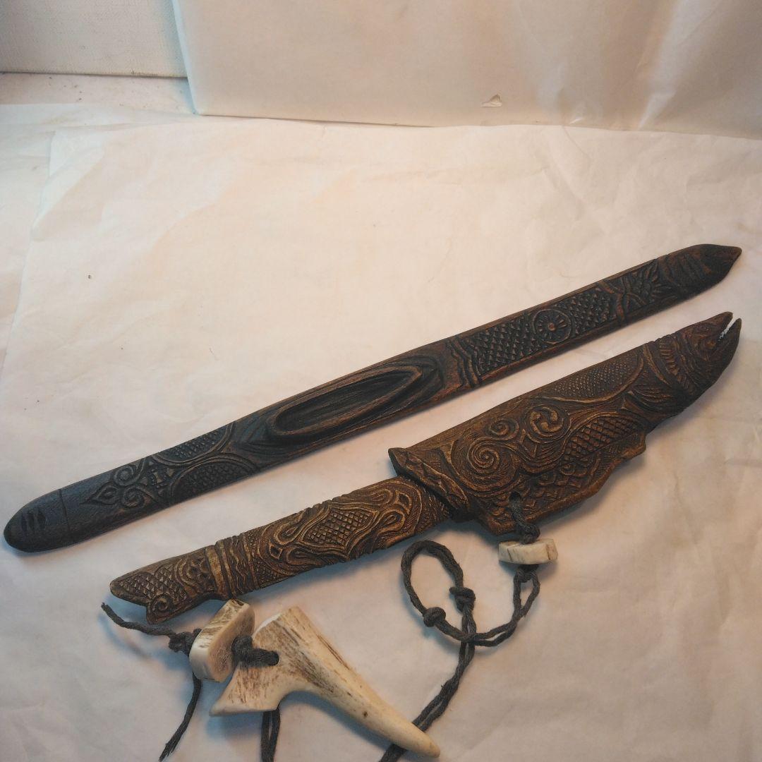 アイヌマキリ　イクパスイ　木製魚の彫刻　北海道　骨董昭和。