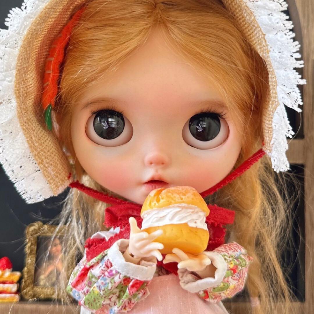 カスタムブライス 海外作家様 純粋な眼差し 幼い 大きなお目目 かわいい子ちゃん