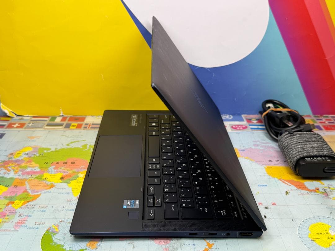 極美品 HP Elite Dragonfly G2 i7・16gb・512GB