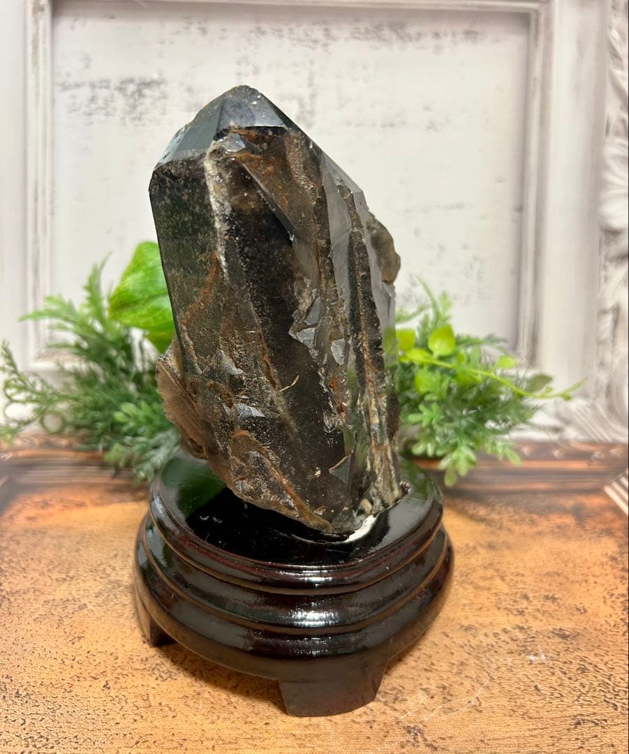 1.1kg ⭐️モリオンクラスター❤︎専用台座 【最強】天然石　浄化　邪鬼　黒水晶⭐️