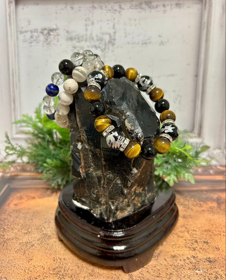 1.1kg ⭐️モリオンクラスター❤︎専用台座 【最強】天然石　浄化　邪鬼　黒水晶⭐️