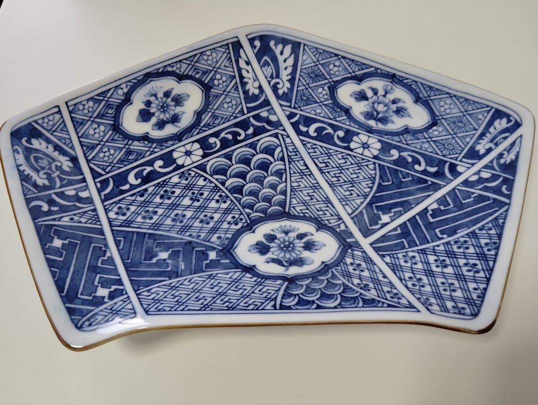 美濃焼　愛陶　アイトー　染付　捻祥瑞　扇型　銘々皿揃(5枚)