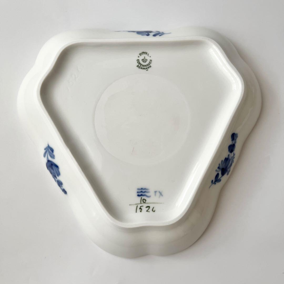 ロイヤルコペンハーゲンブルーフラワーカーブ 三角皿 トライアングルプレート