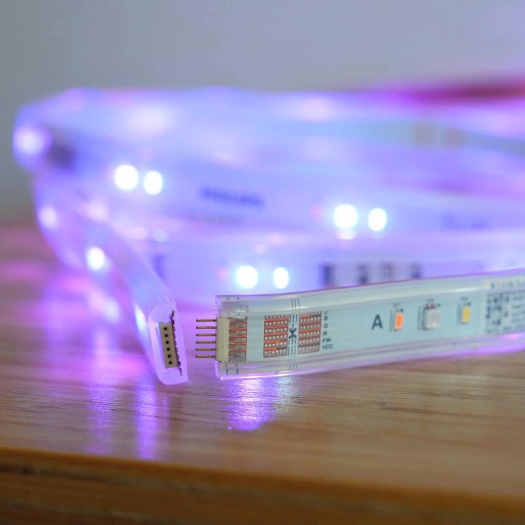 Philips Hue ライトリボンプラスベースキット2m+エクステンション1m