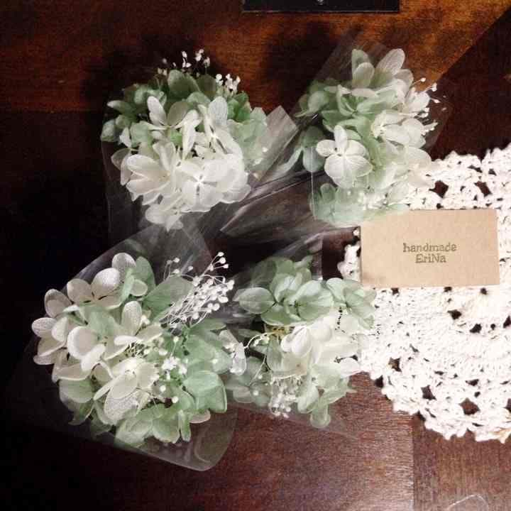 1400円 本物花 優しいグリーン 髪飾り 卒業 入学 ウエディング ブライダル