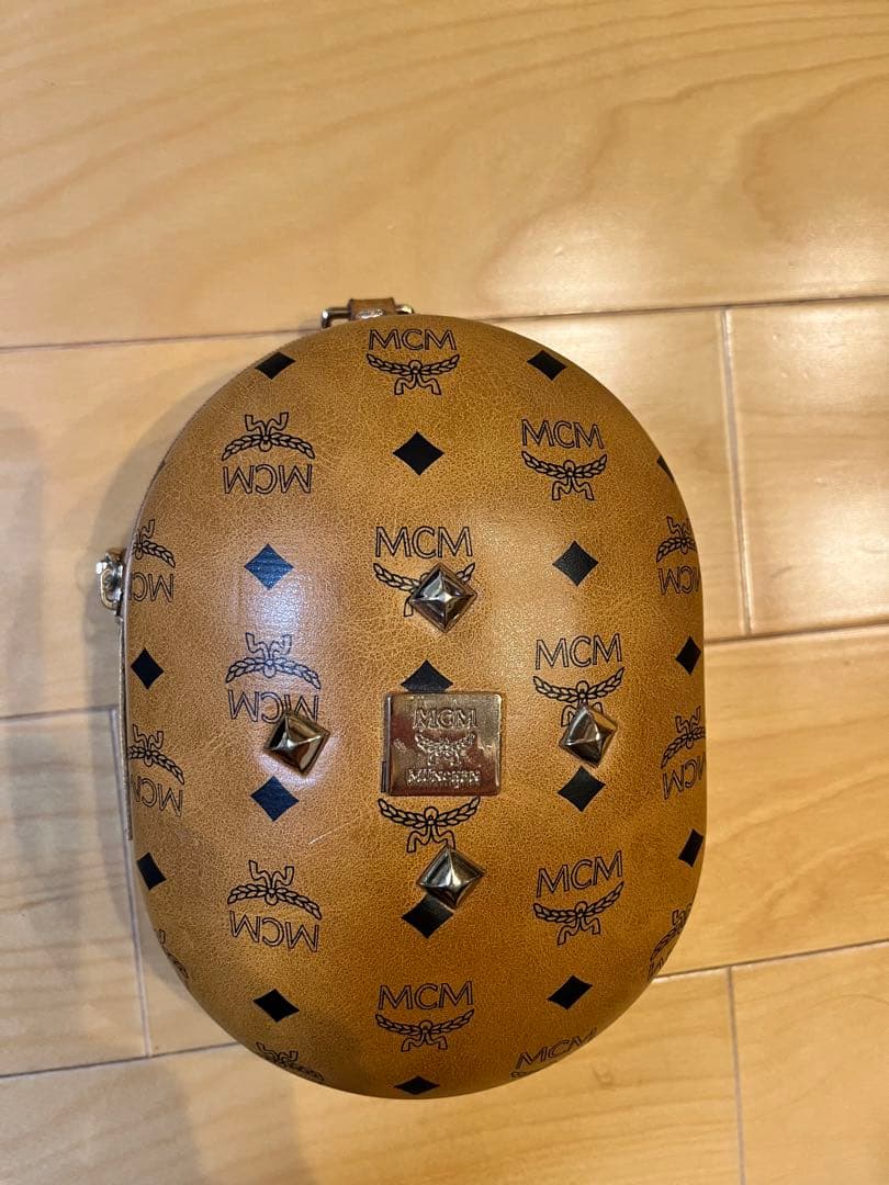 【超希少】Beats by Dre ＆MCMコラボ ワイヤレスヘッドホン 黒