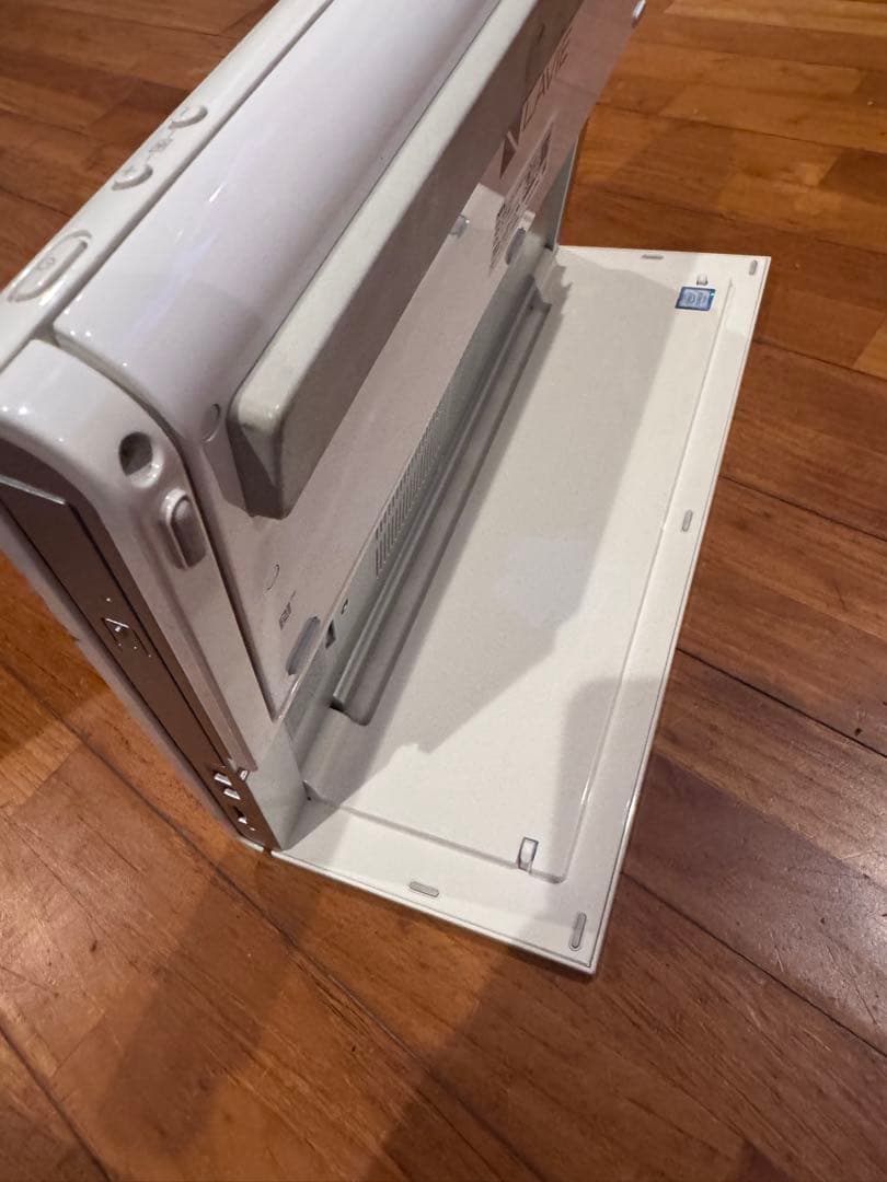 NEC LAVIE frista g n 232tgq7