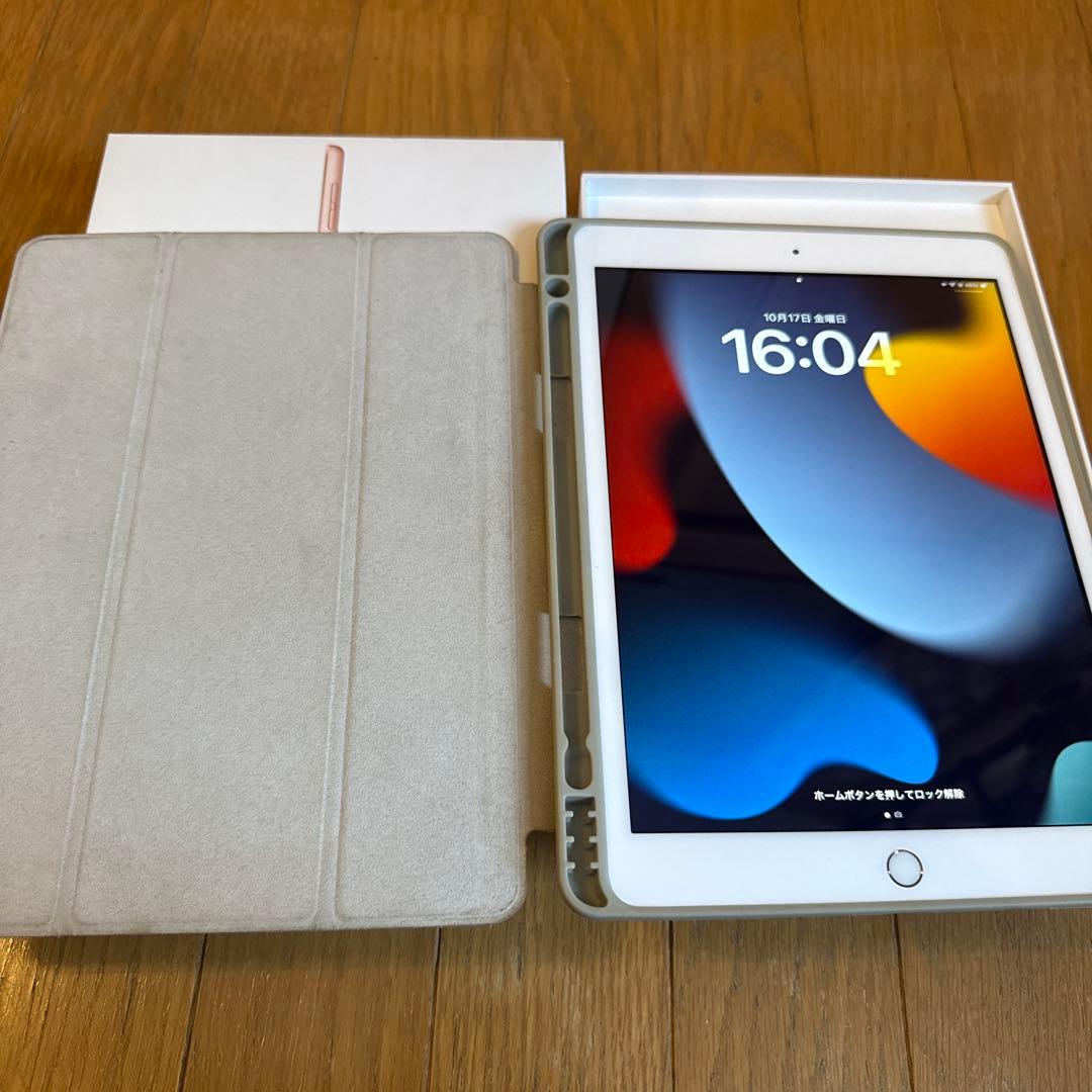 ジ*ク様 iPad 第7世代 32GB 10.2インチ ローズゴールド カバー付
