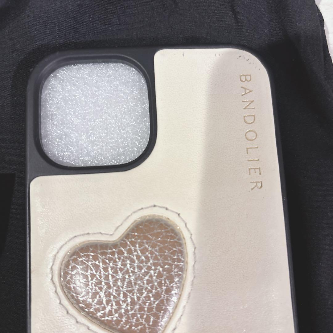 バンドリヤー　bandolier gia ハート　スマホケース　iPhone14