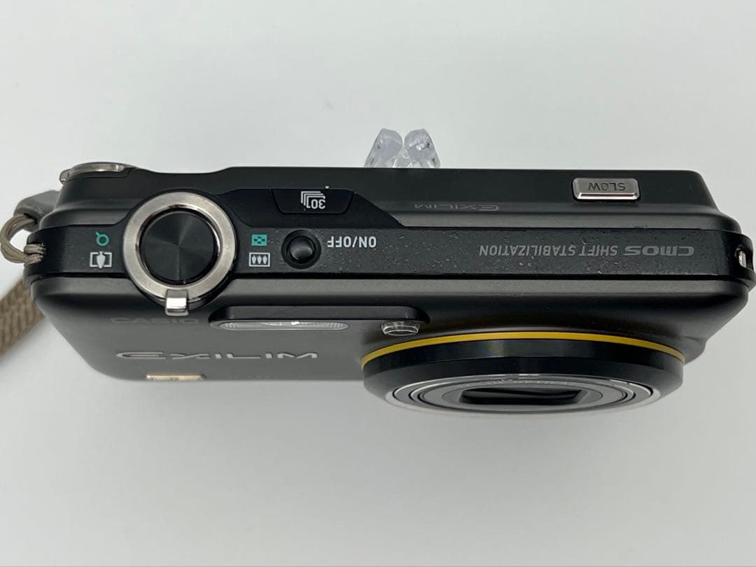 デジタルカメラ CASIO EXILIM EX-FC100