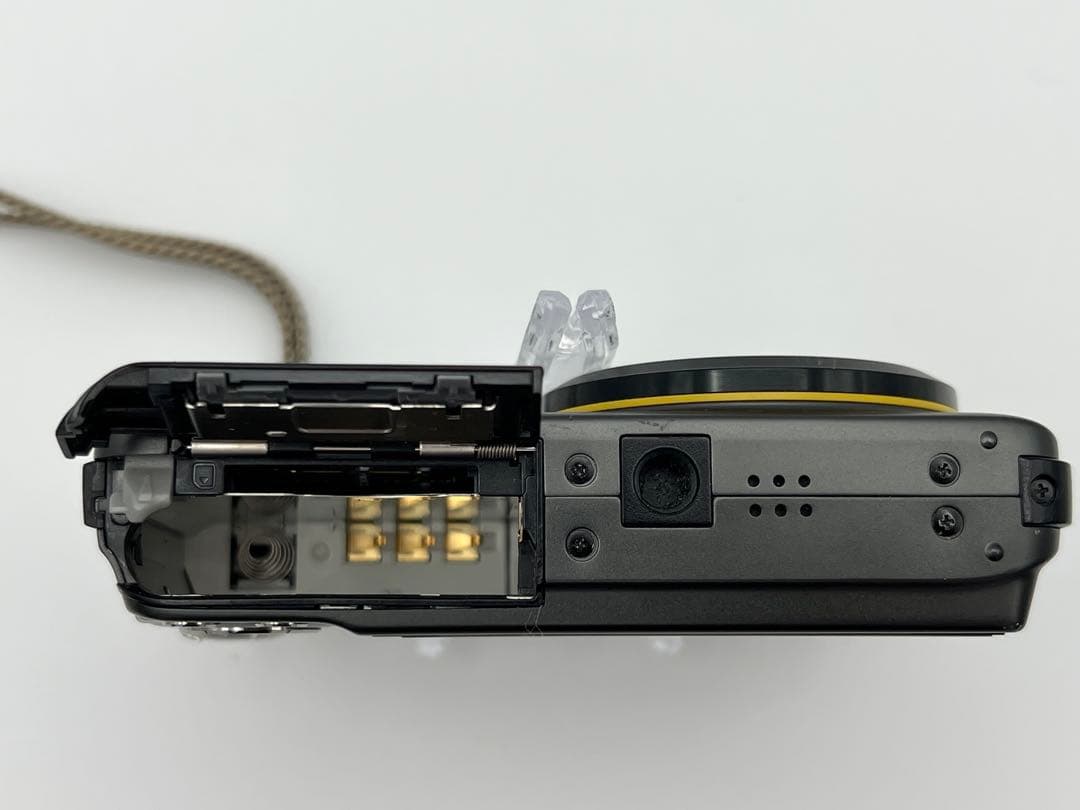 デジタルカメラ CASIO EXILIM EX-FC100
