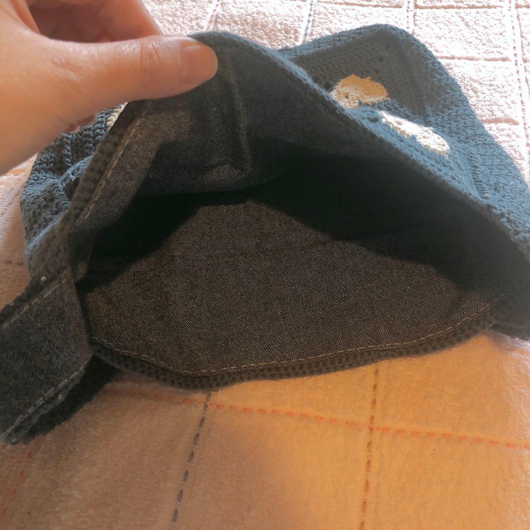 ハートのショルダーバッグ　ハンドメイド　グラニースクエア