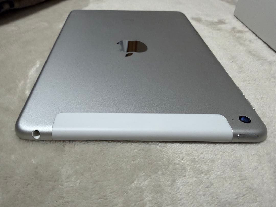 iPad mini4 128gb シルバー WiFi cellular 付属品有