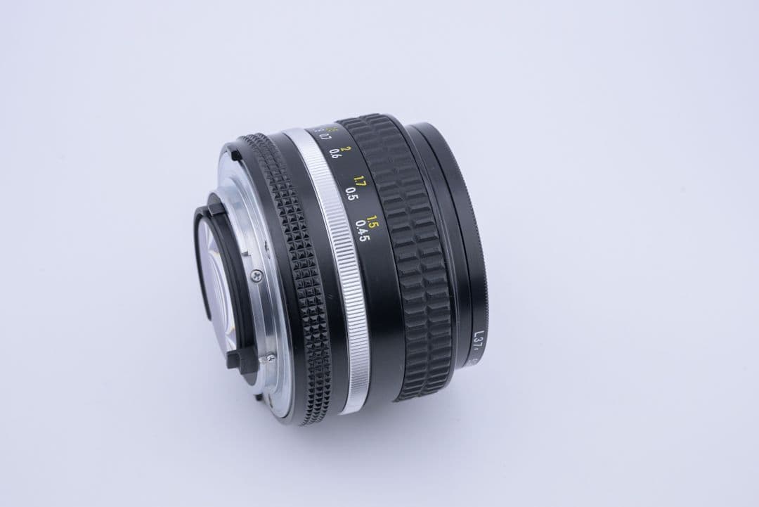 フィルムカメラ Nikon F3HP + Ai-S 50mm F1.4