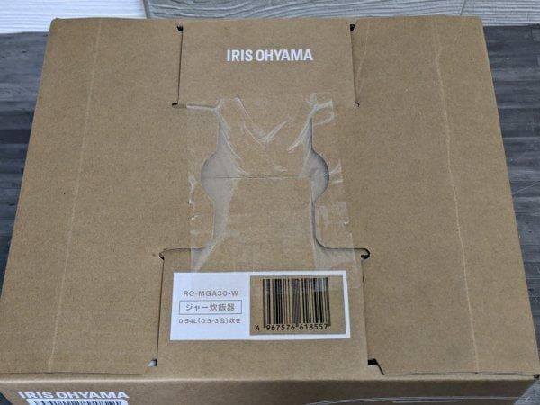 アイリスオーヤマ 炊飯器 3合 マイコン RC-MGA30-W 2.5kg