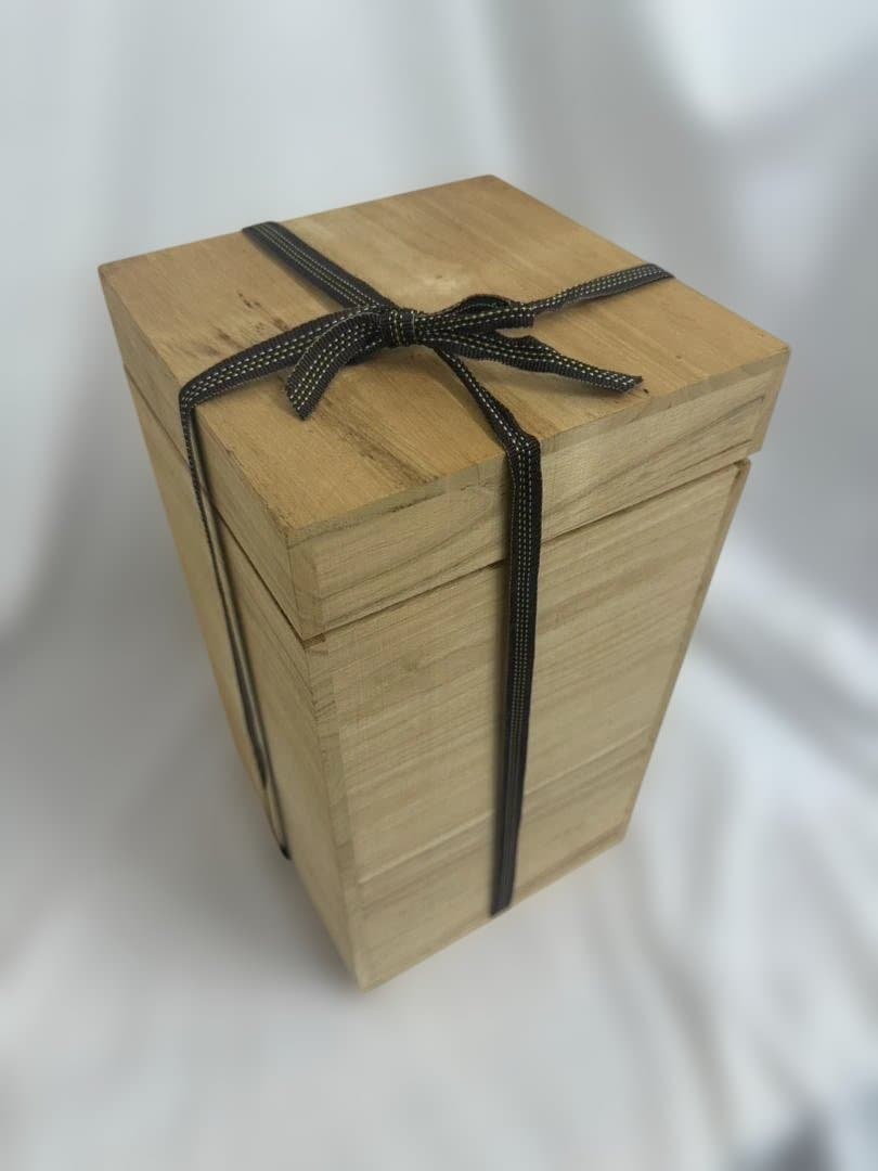 【極美品】芸林陶芸研究院 申鉉喆 高麗青磁 象嵌雲鶴文 花瓶 共箱 栞付き