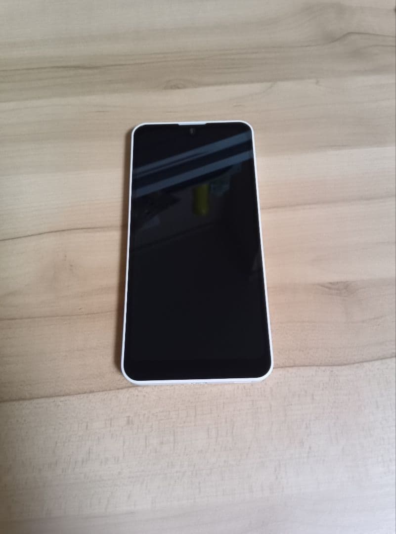 AQUOS wish3 SH-53D ホワイト　docomo版 SIMフリー